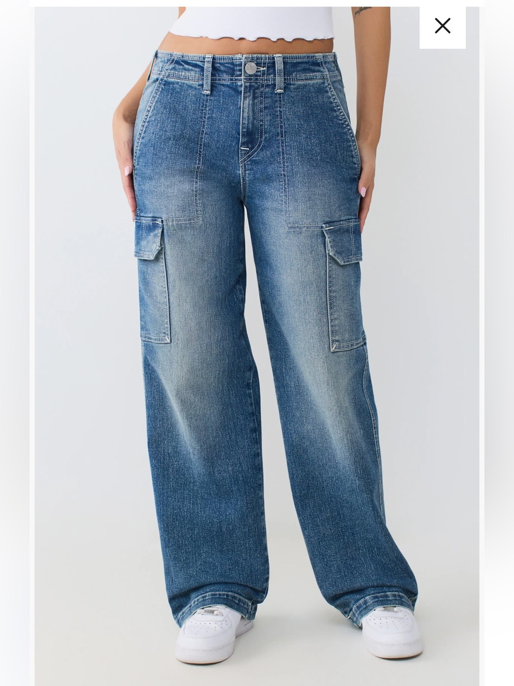 NWT TRUE RELIGION Women's Denim Cargo Jeans Straight Medium Blaze Wash Size 26 - Picture 6 of 16